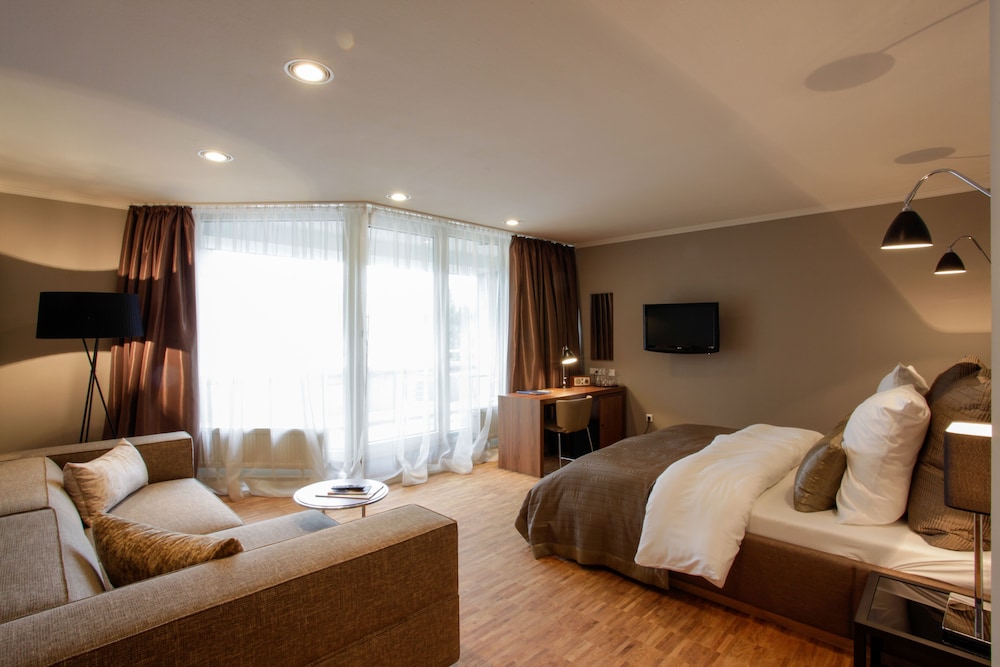 Hotel Gude 35/62