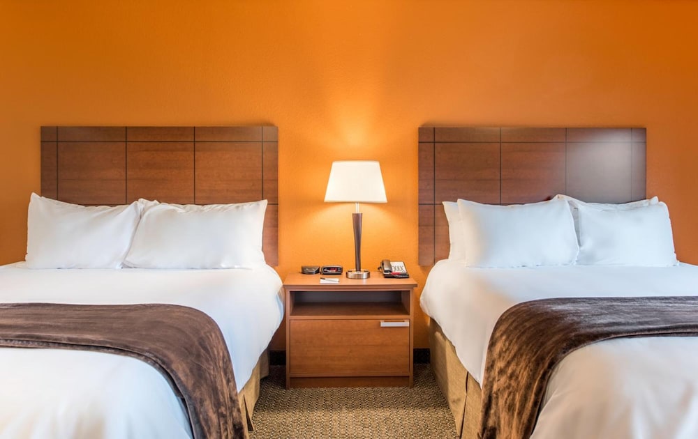 My Place Hotel - Lithia Springs, GA 10/33