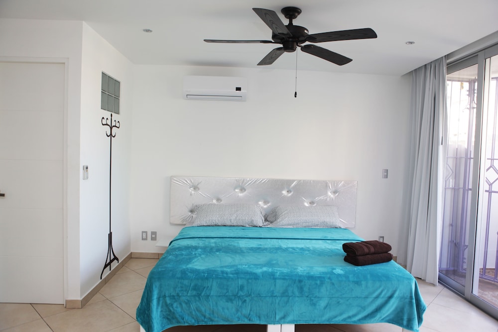 Iris Studios & Apartments 9/30