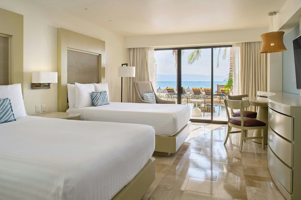 Room, 2 Double Beds, Ocean Front