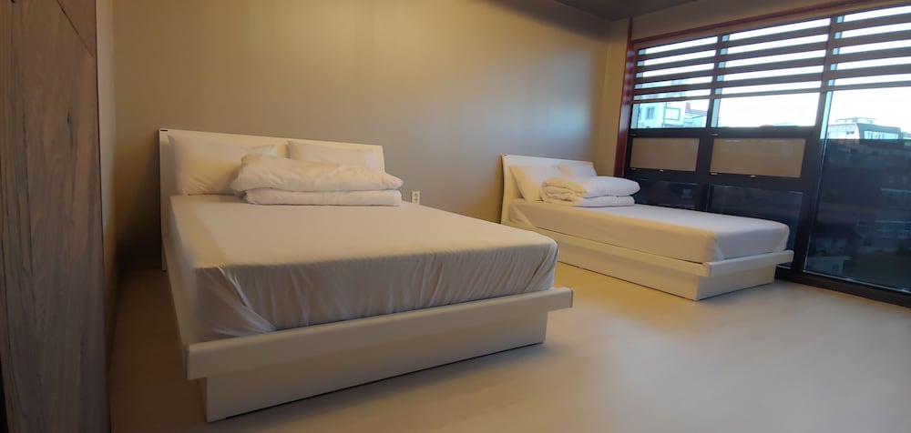 Mokpo White Windmill Guesthouse 16/43