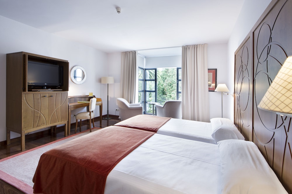 Parador de Limpias 5/50