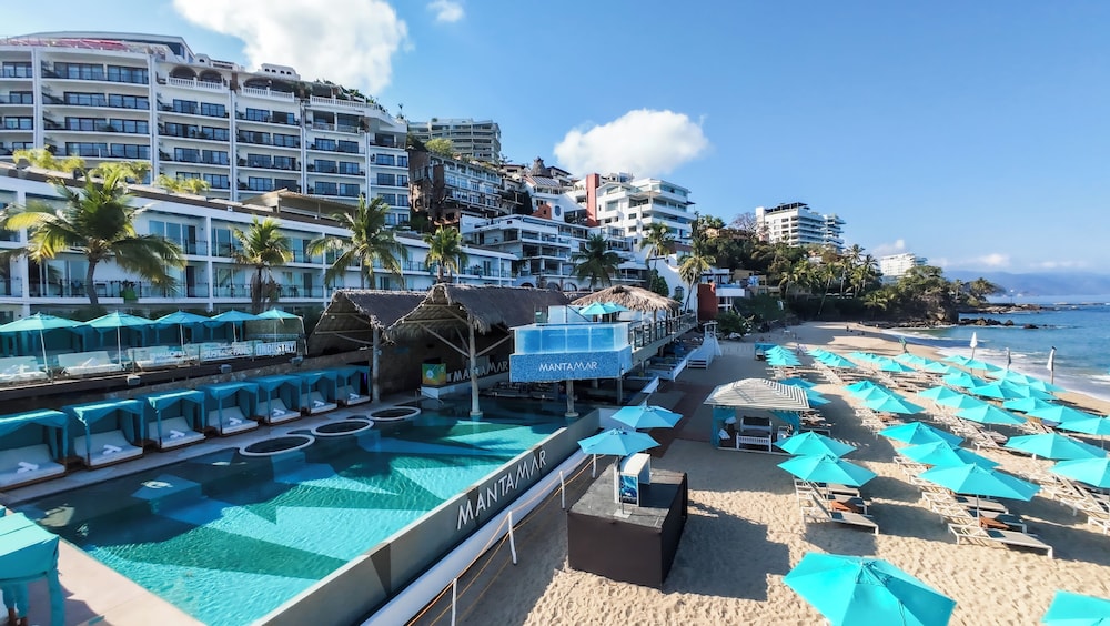 Almar Resort Luxury LGBT Beach Front Experience 53/59