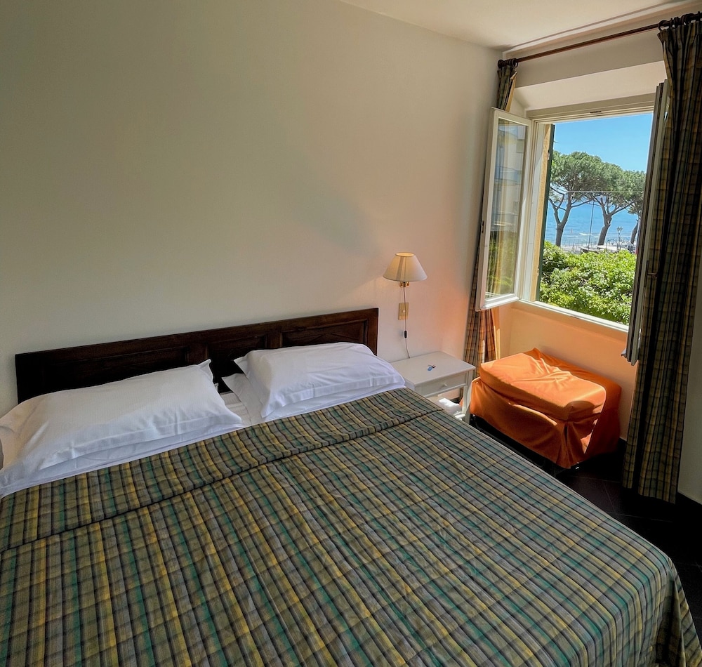 Hotel Beau Rivage 15/50