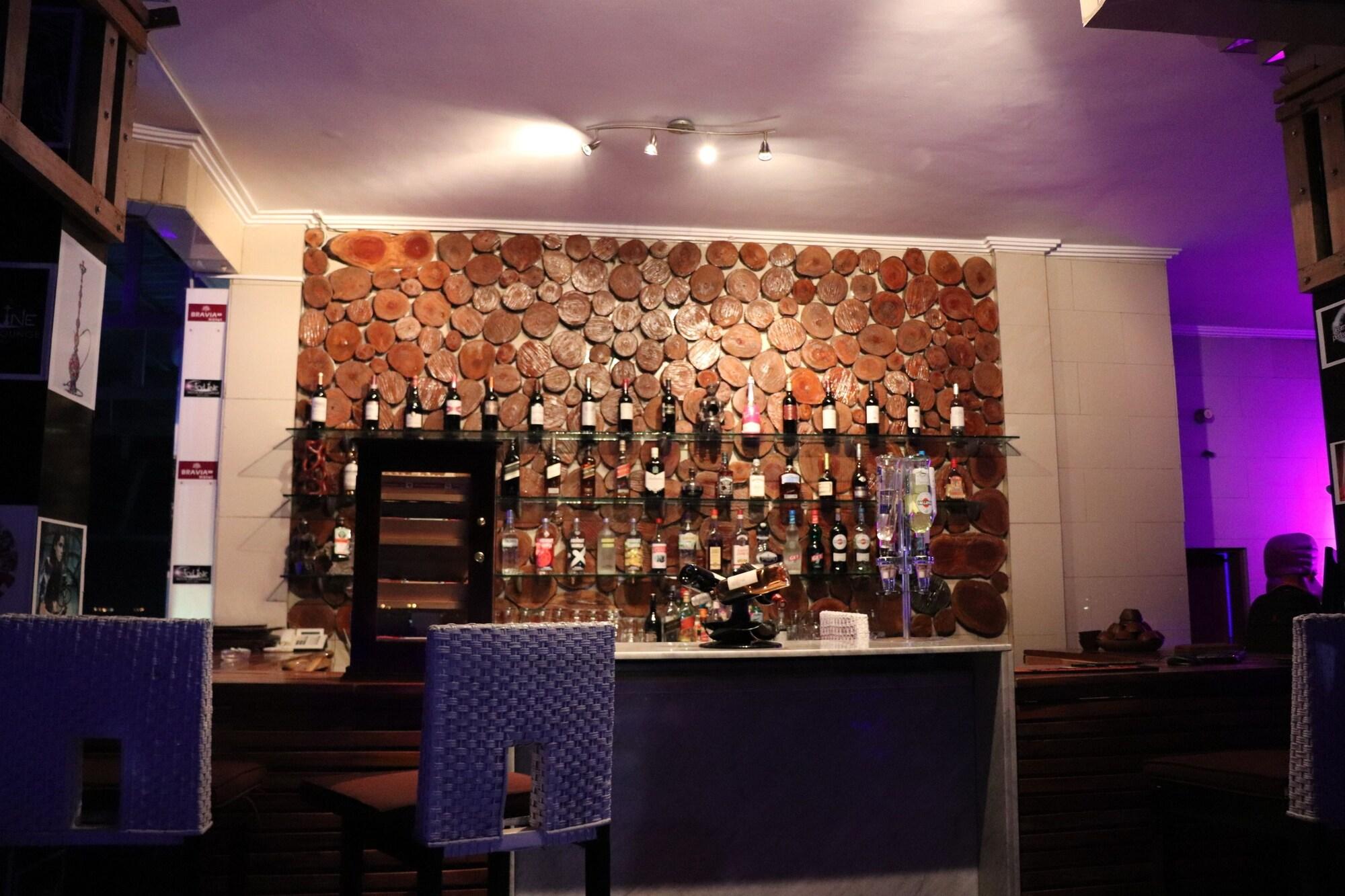 Bravia Eco Hotels 36/50