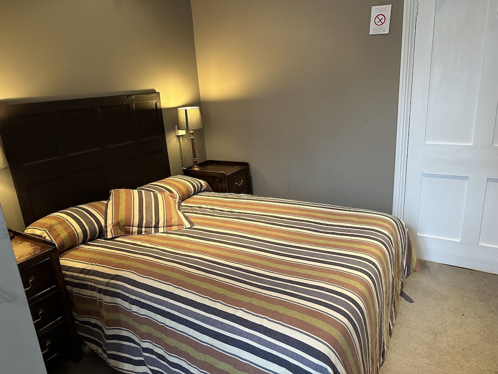 The Grange Hotel 18/50