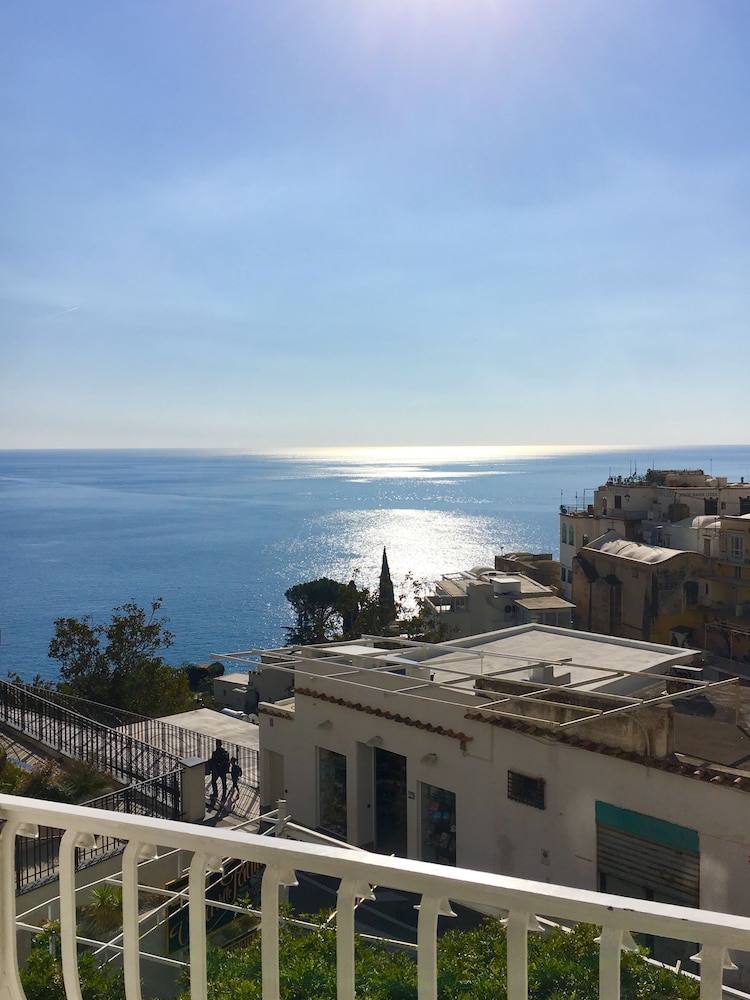 Villa Delle Palme Hotel 4/50
