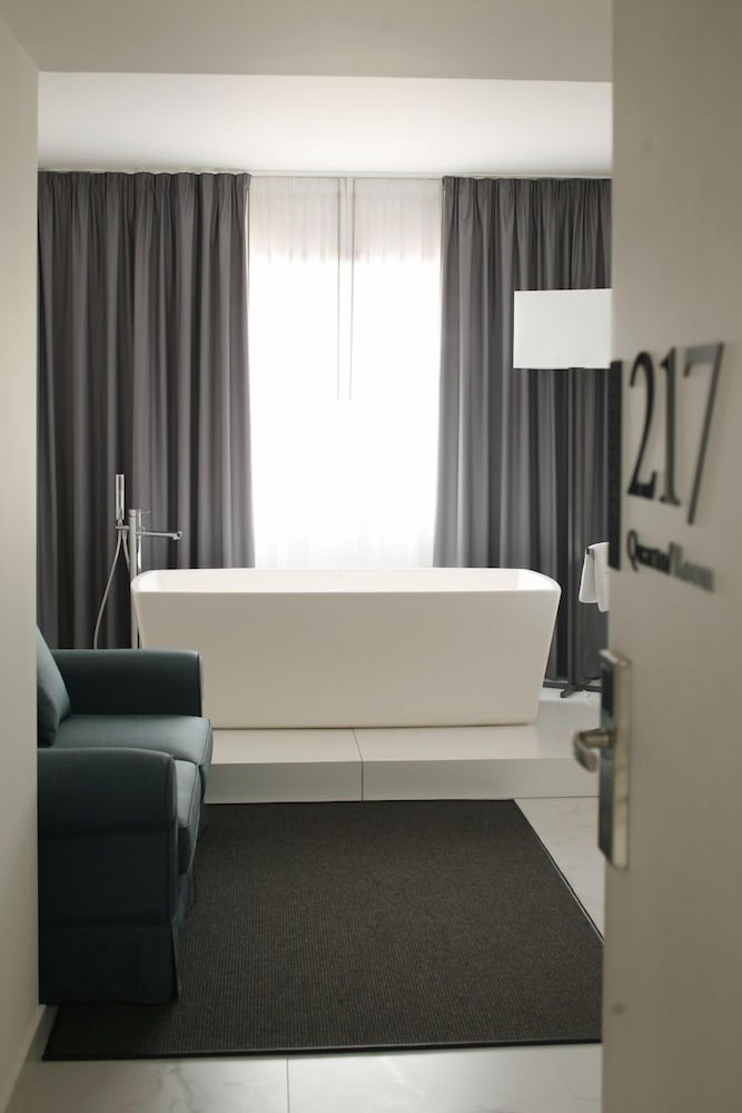 FURADOURO BOUTIQUE HOTEL BEACH & SPA 49/69