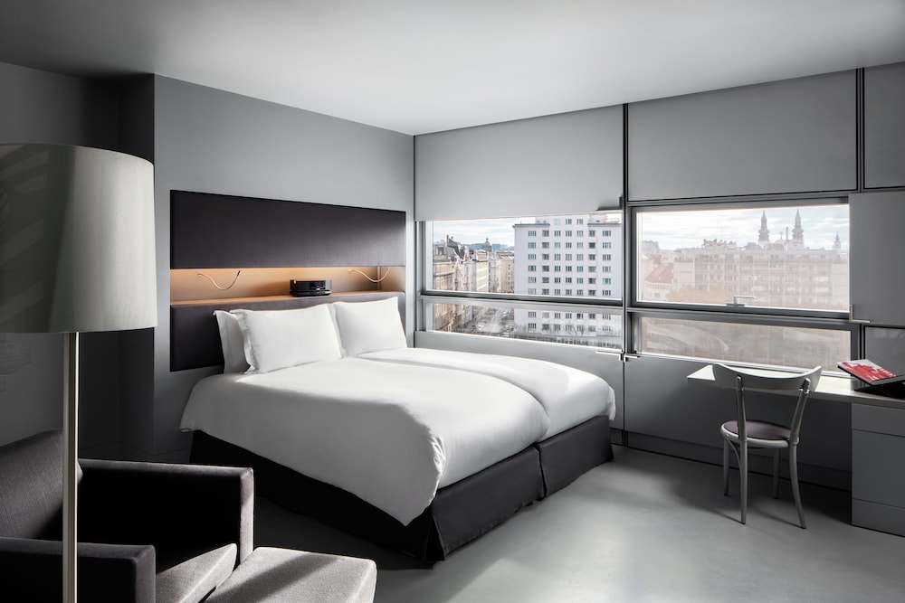 SO Vienna Hotel 29/100