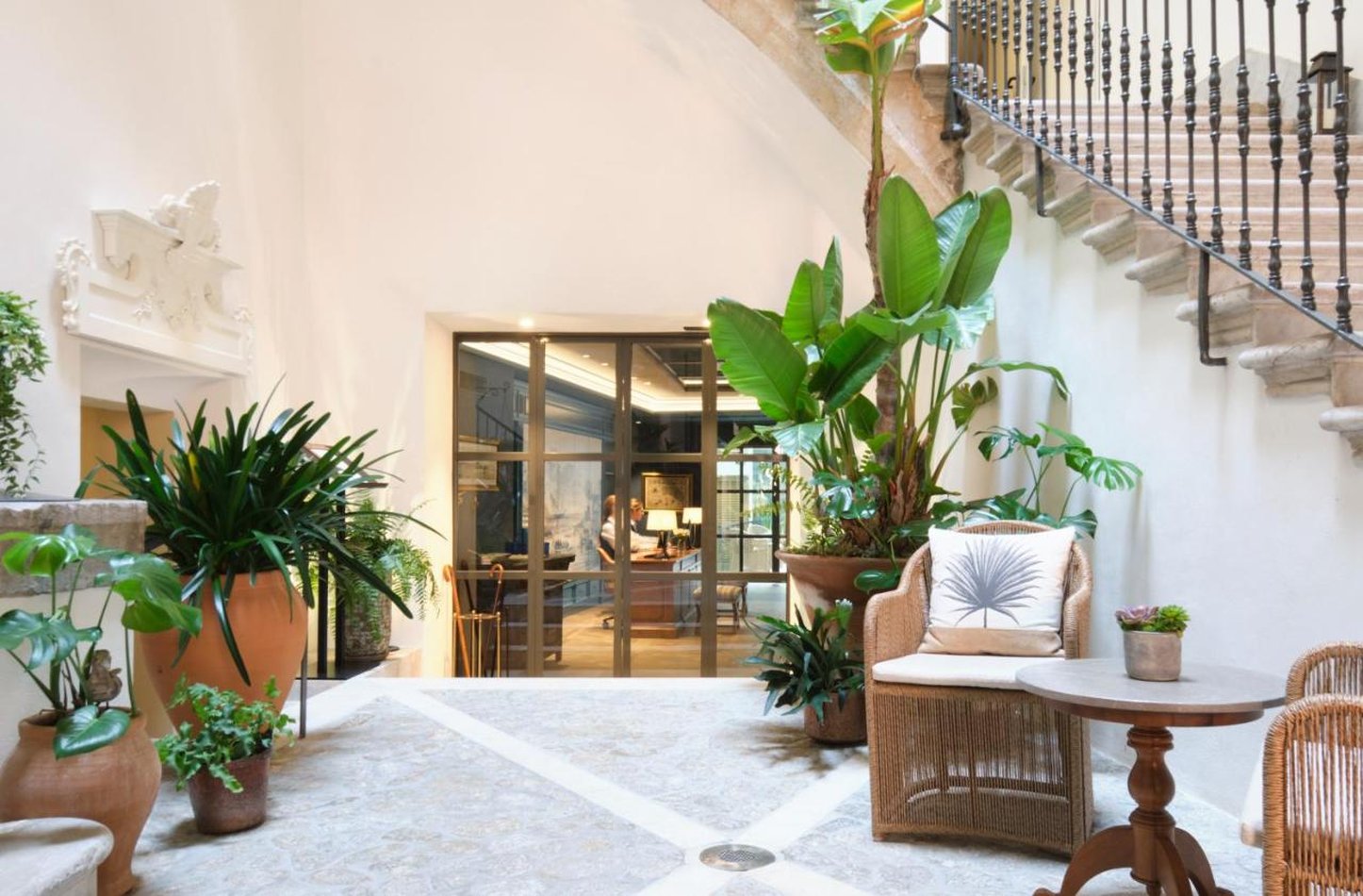 Antigua Palma Hotel 7/80