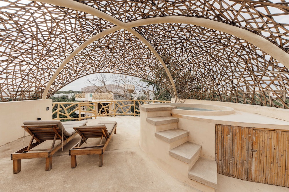Kan Tulum Hotel 24/47