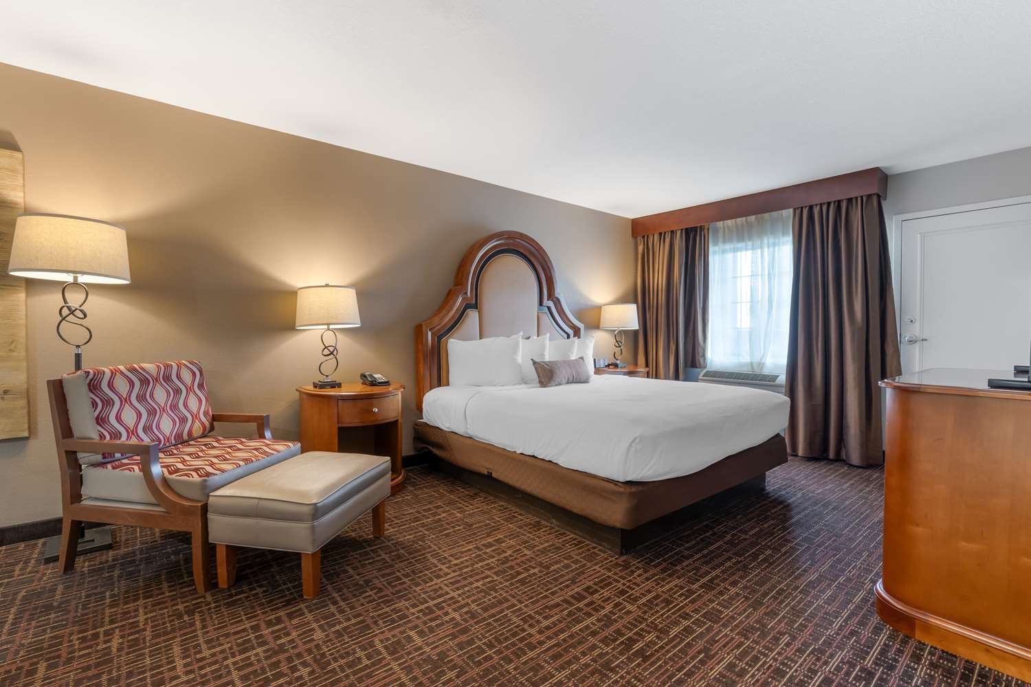 2 Rooms, Tower, Suite, 2 King Beds, Sofa, Balcony