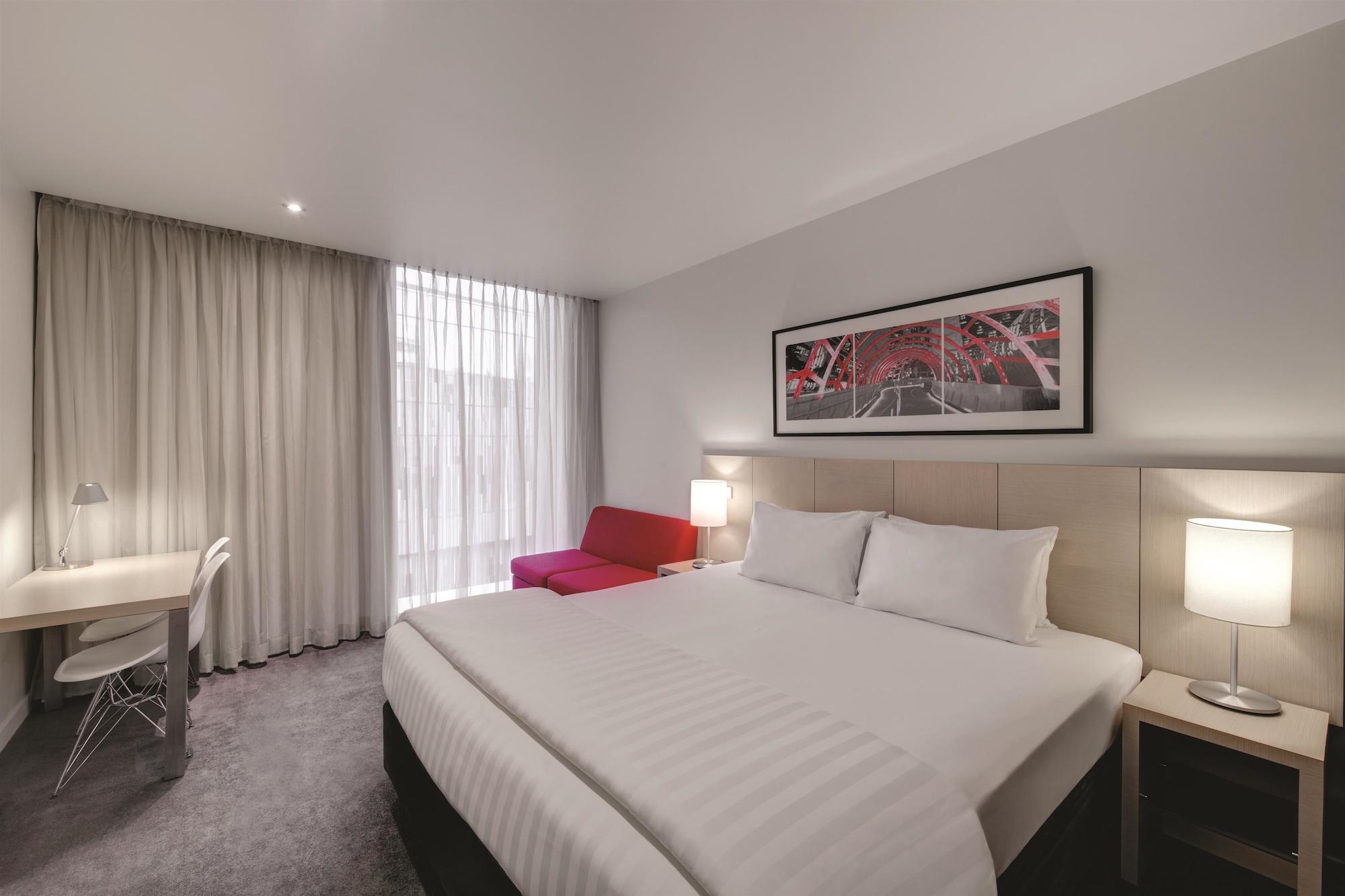 2 Bedrooms, Apartment, Light Housekeeping