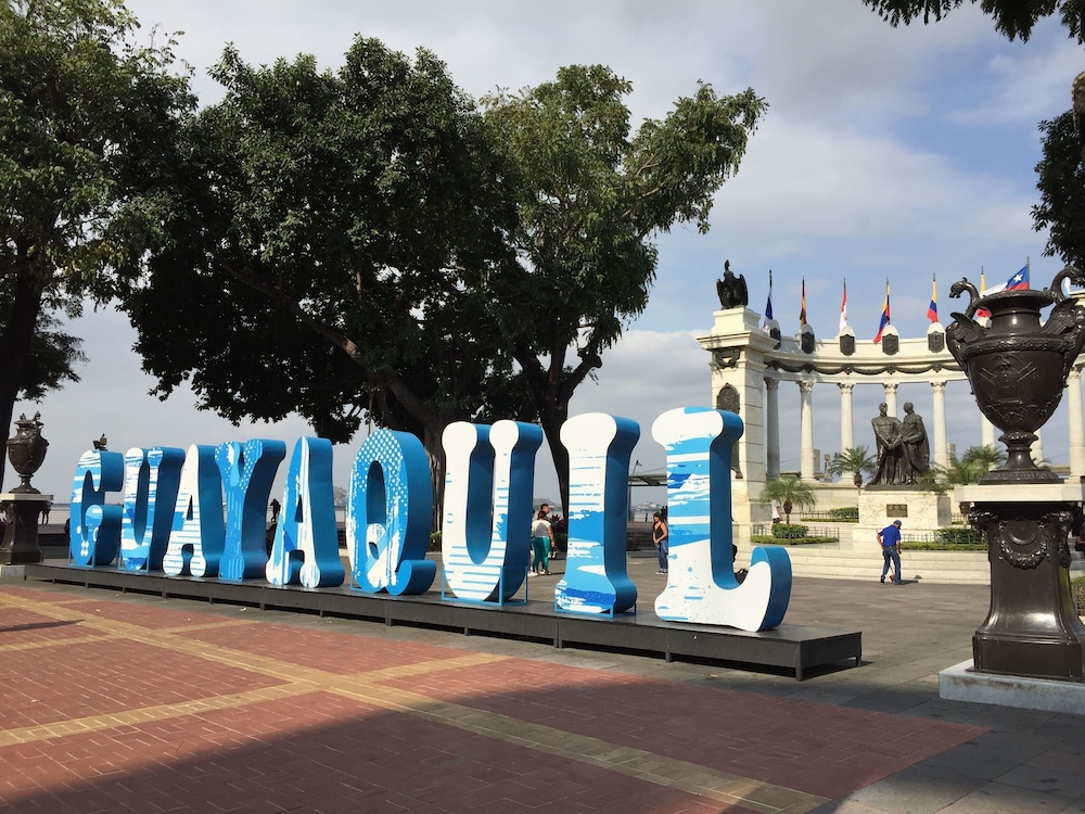 Mundialcity Hotel Guayaquil 72/74