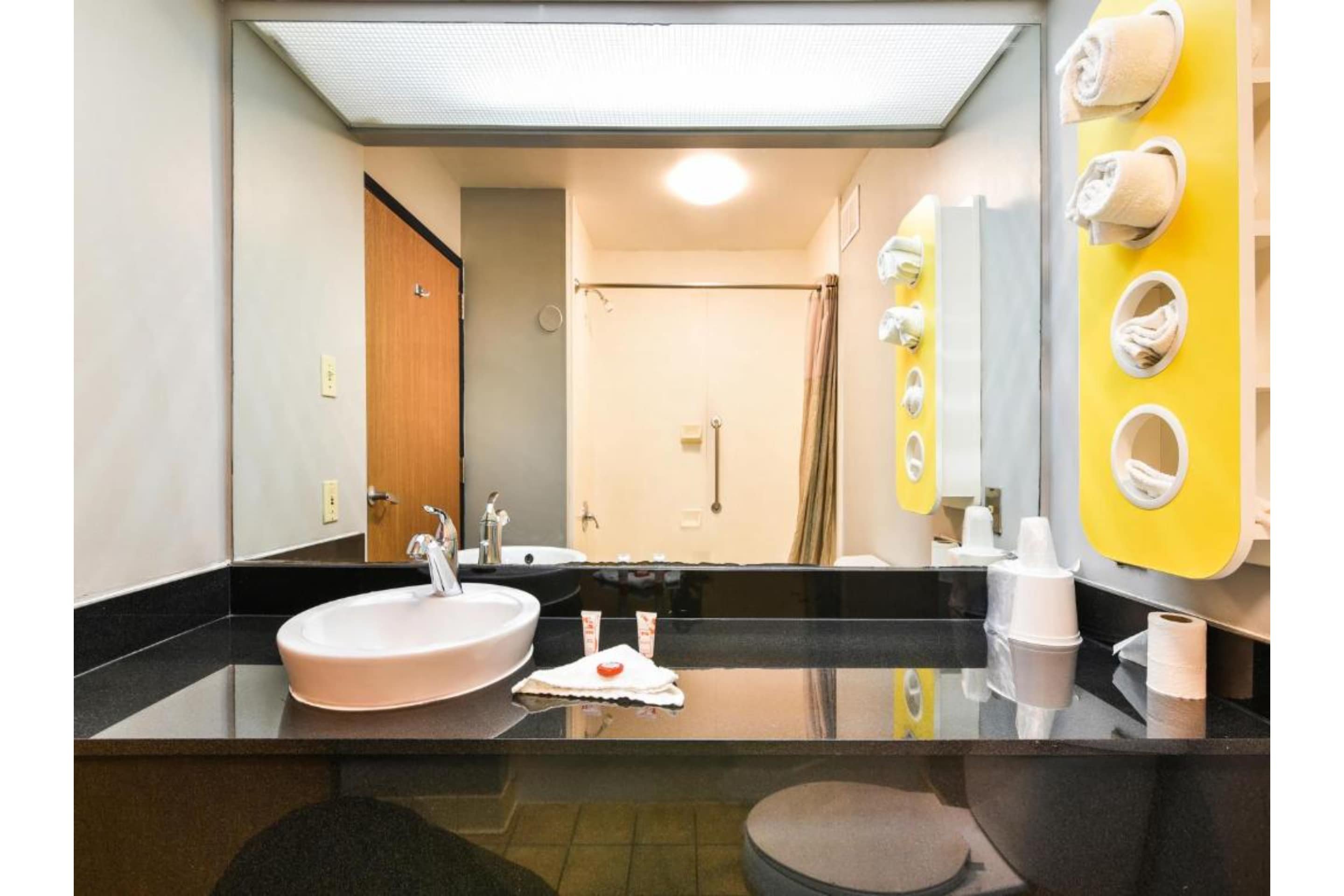 OYO Townhouse Inn Jacksonville near Little Rock Air Force Base 57/57