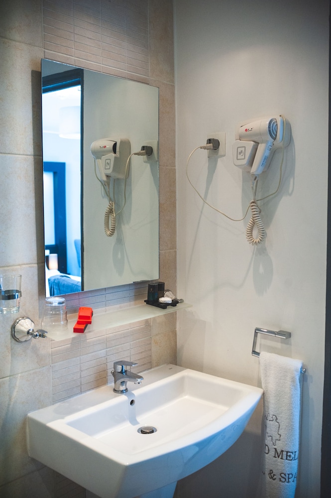LE GRAND MELLIS HOTEL & SPA 62/62
