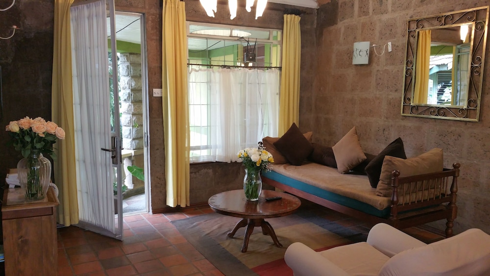 Woodmere Serviced Apartments 30/50