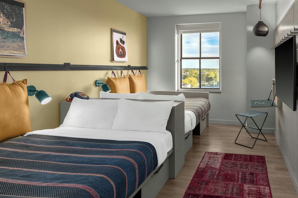 Moxy Springfield Downtown 21/55