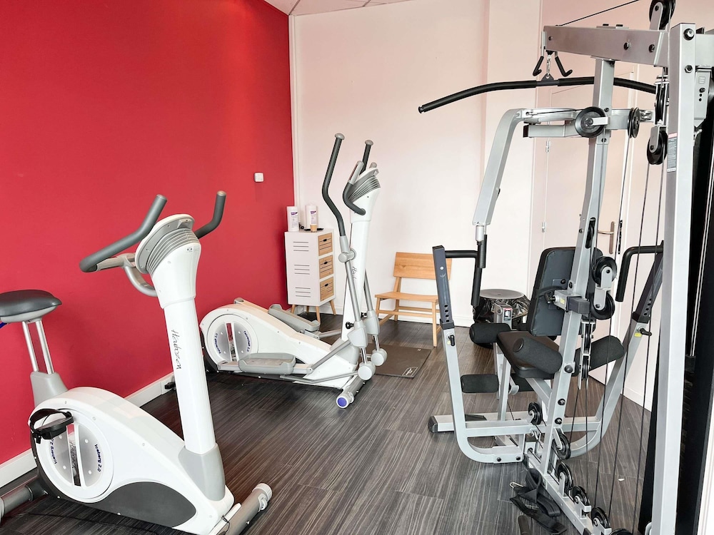 Ibis Martigues 44/70