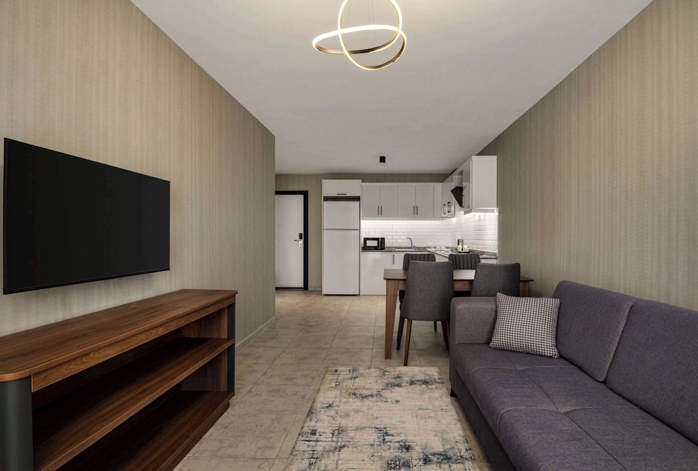 Days Inn by Wyndham Alanya 29/48
