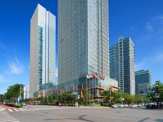 Inzone Royal Plaza Hotels 19/20