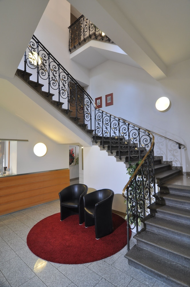 Dom Hotel Augsburg 37/48