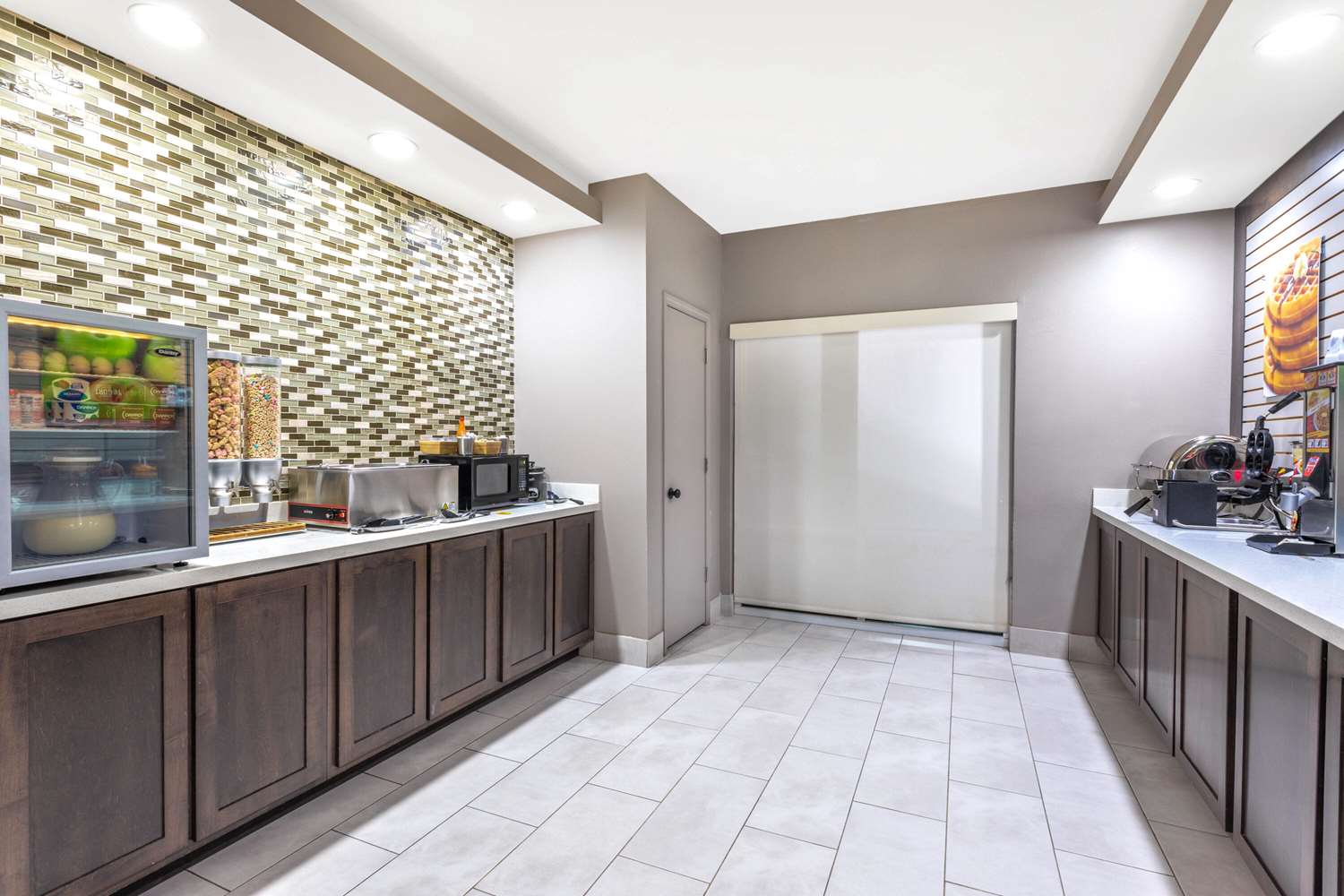 La Quinta Inn & Suites by Wyndham Hopkinsville 3/41