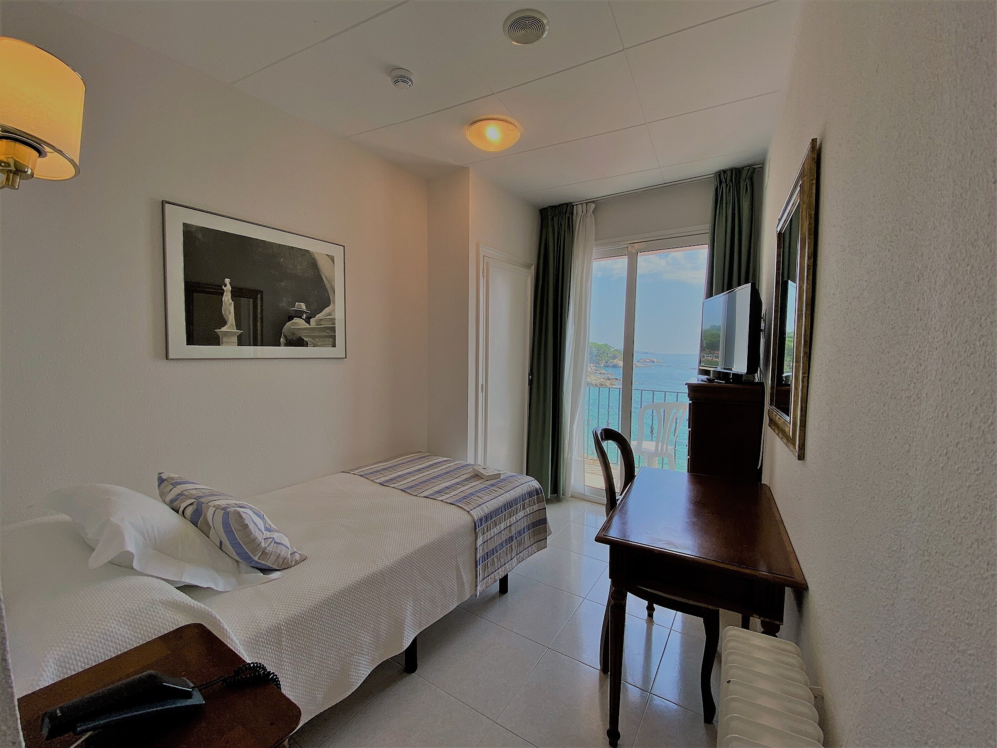 ROOM, SINGLE, SEA VIEW