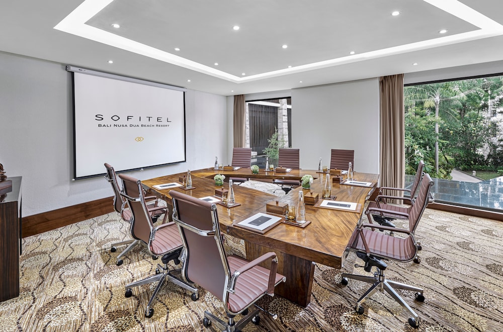 Sofitel Bali Nusa Dua Beach Resort 58/68