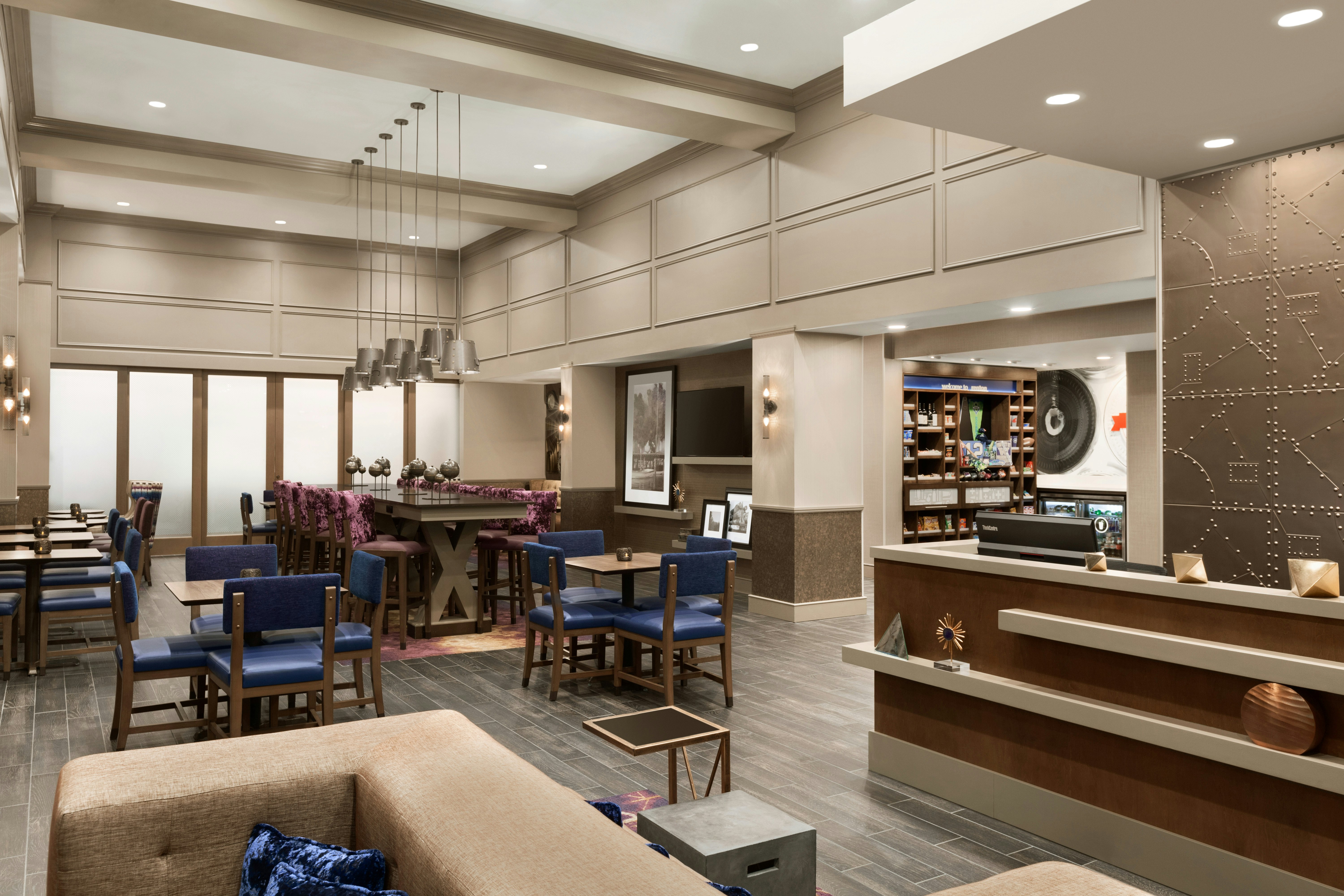 Hampton Inn Suites Seattle Renton 35/53