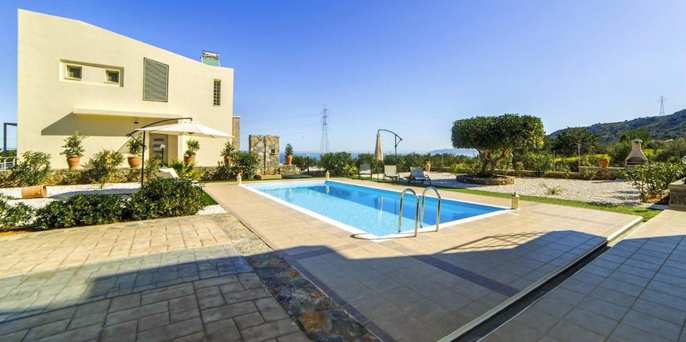 Aroma Villas 38/42