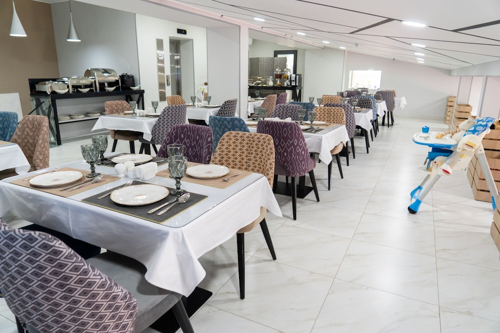 Nuovo Boutique Hotel 71/80