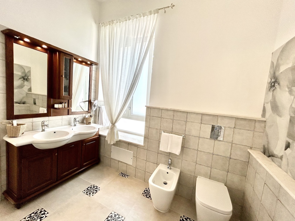 Villa Cavalieri Country Hotel 76/77
