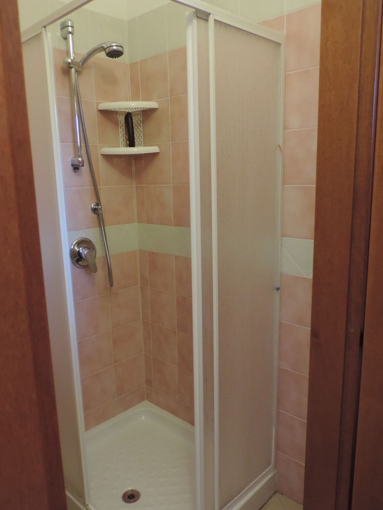 Hotel Domu Incantada 50/50