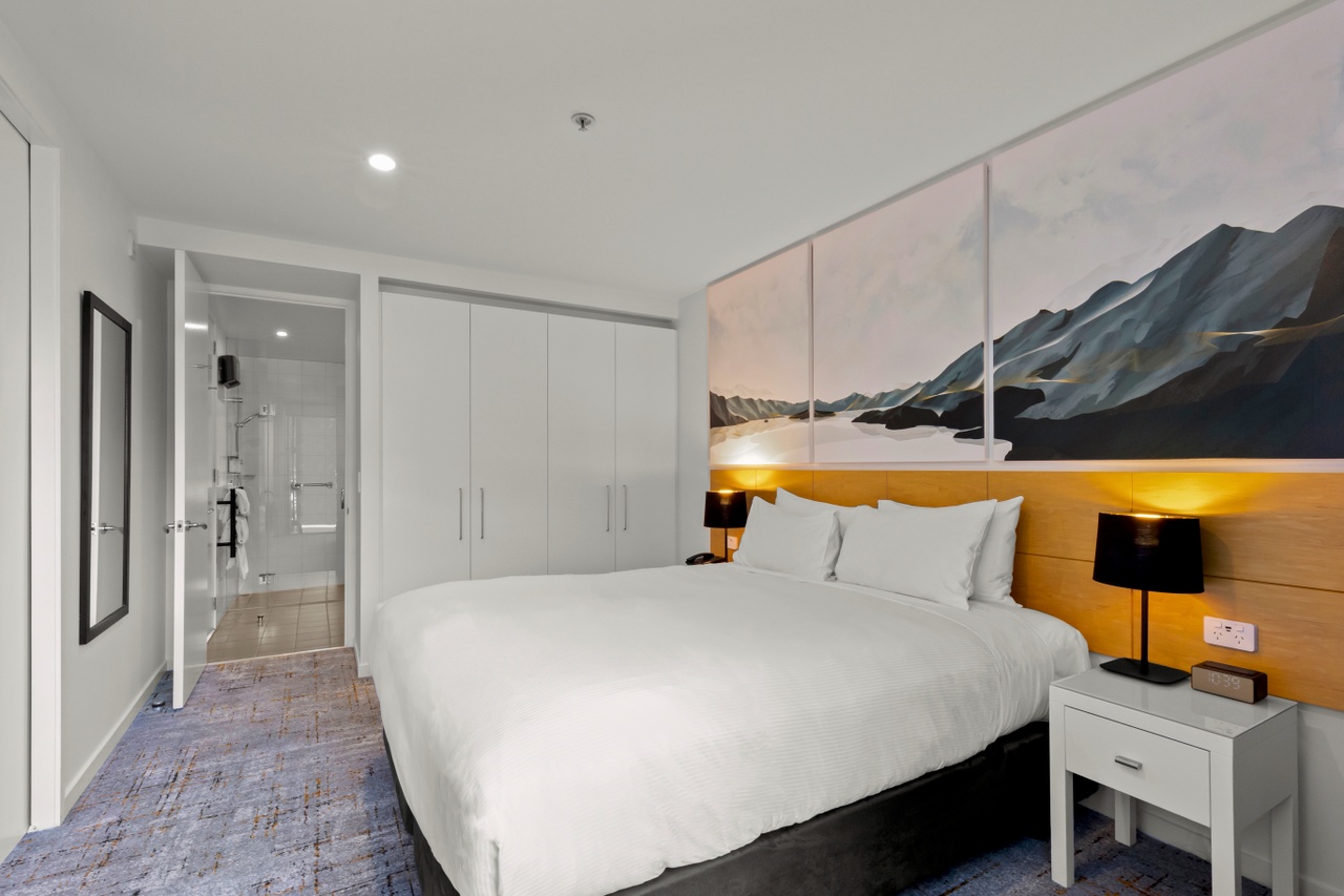 2 Bedrooms, Split, Suite, 2 King Beds