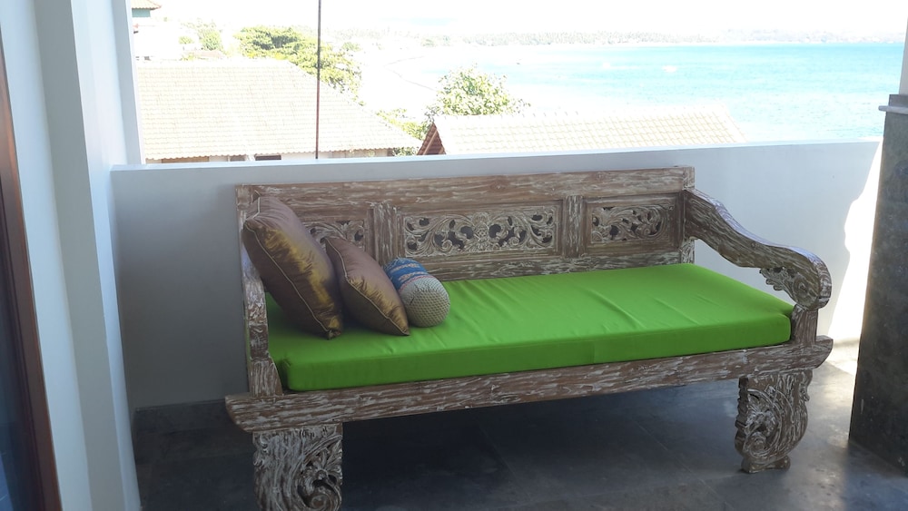 Amed Beach Villa 21/49