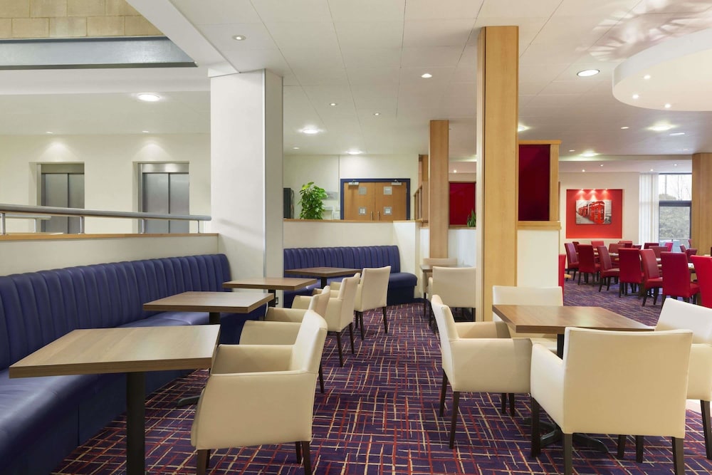 Ramada by Wyndham London North M1 34/40