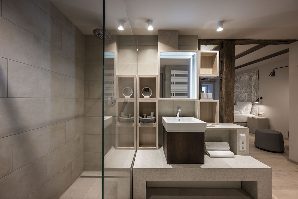 HOTEL & SPA Goldene Rose 48/50