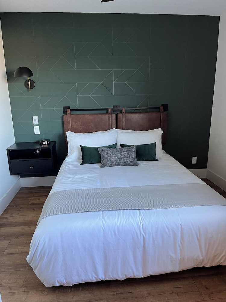 Baymont by Wyndham Fort McMurray 9/38