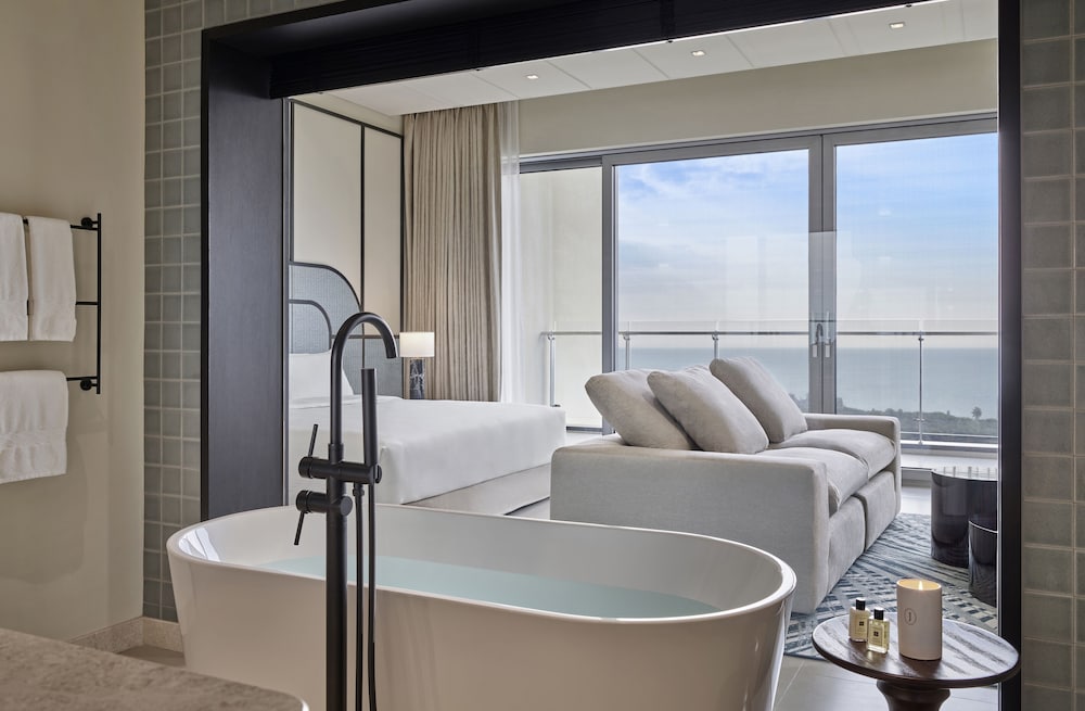 Grand Josun Jeju 26/69