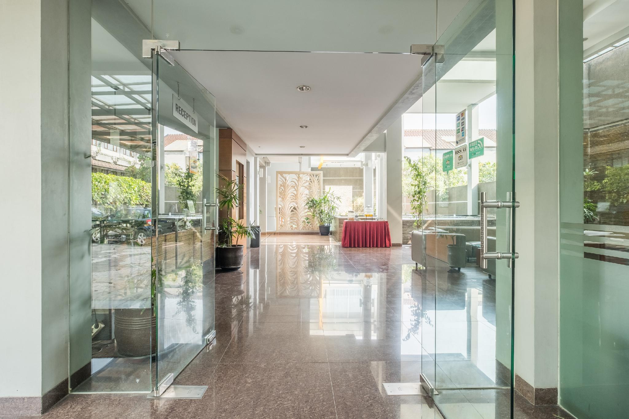 Capital O 874 Hotel Nyland Pasteur 10/30