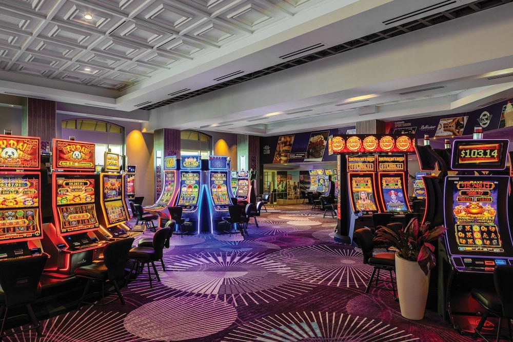 Harrah's Gulf Coast - A Caesars Rewards Destination 37/48