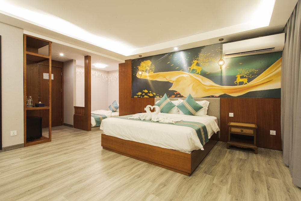 Thapae Twins Hotel 14/50