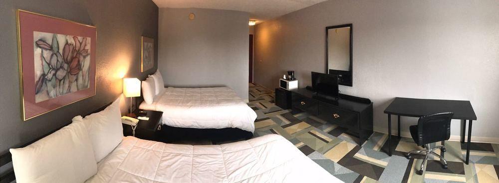 Country Garden Suites 8/32