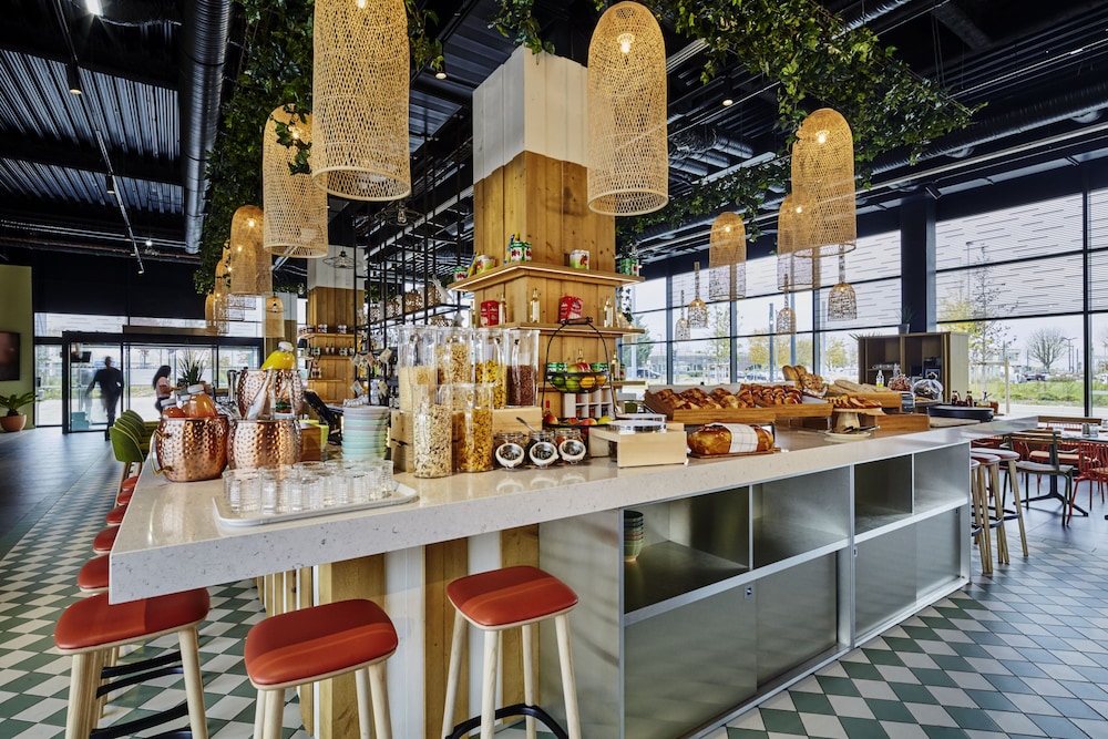 Mercure Paris Orly Tech Airport 61/78