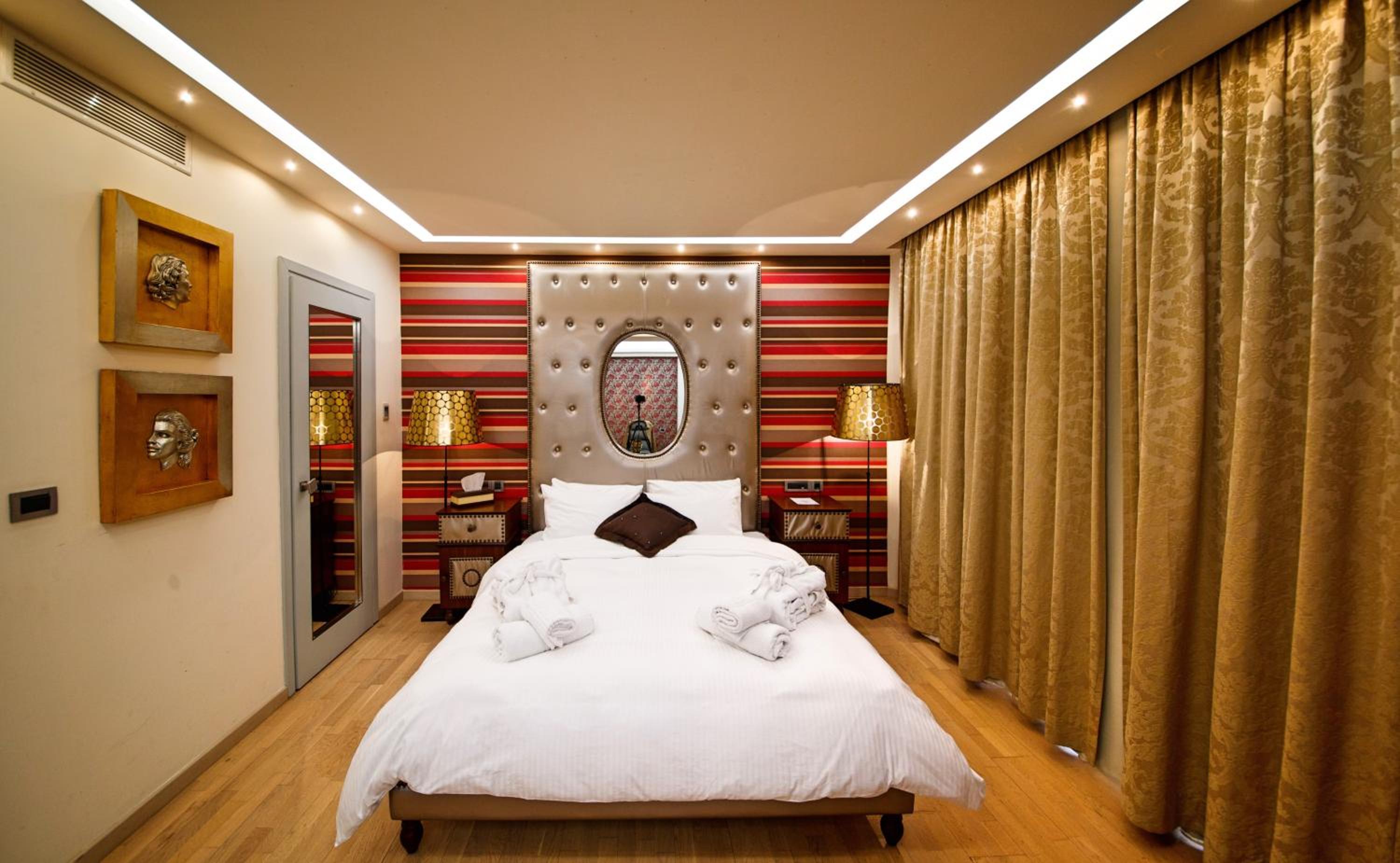 Comfy Boutique Hotel 8/39
