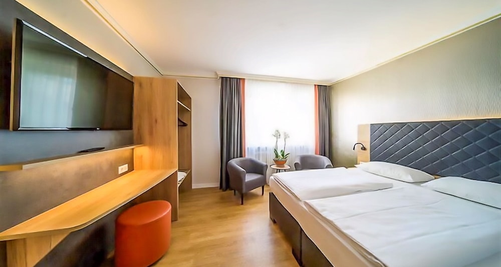 COMFORT, DOUBLE BED