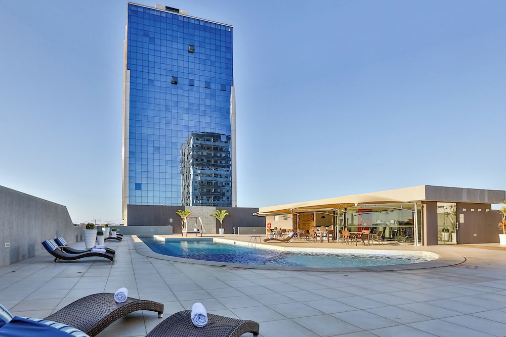 NOBILE SUITES DEL RIO - PETROLINA 32/70