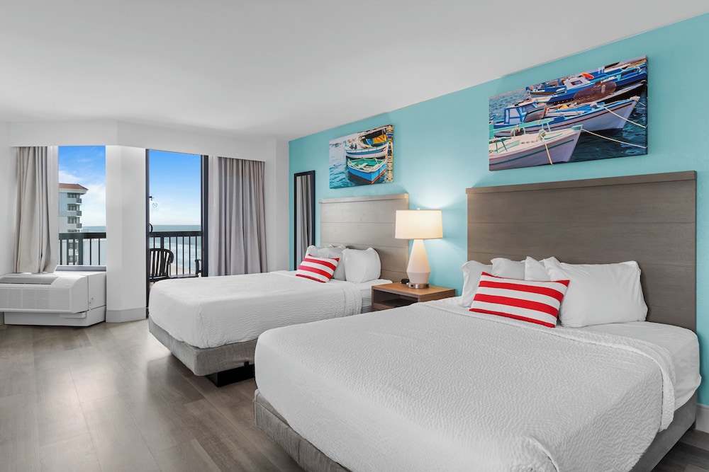 Efficiency, Pinnacle, Deluxe, 2 Queen Beds, Ocean View