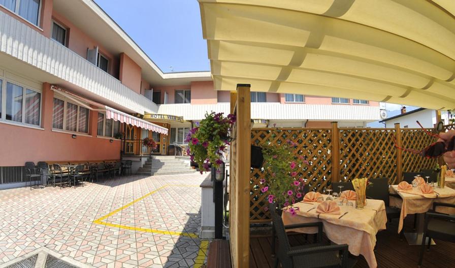 Hotel Vela 10/43